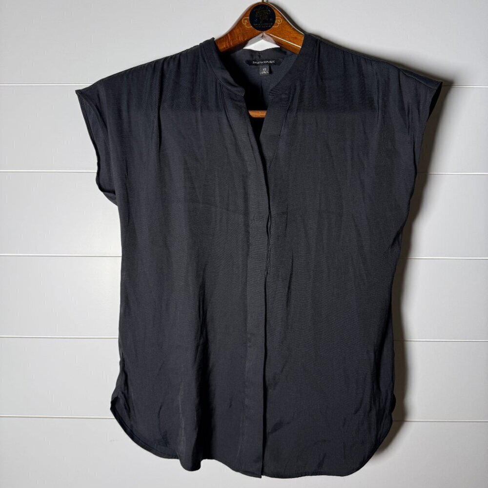 Banana Republic Sleeveless Blouse Black Size XS